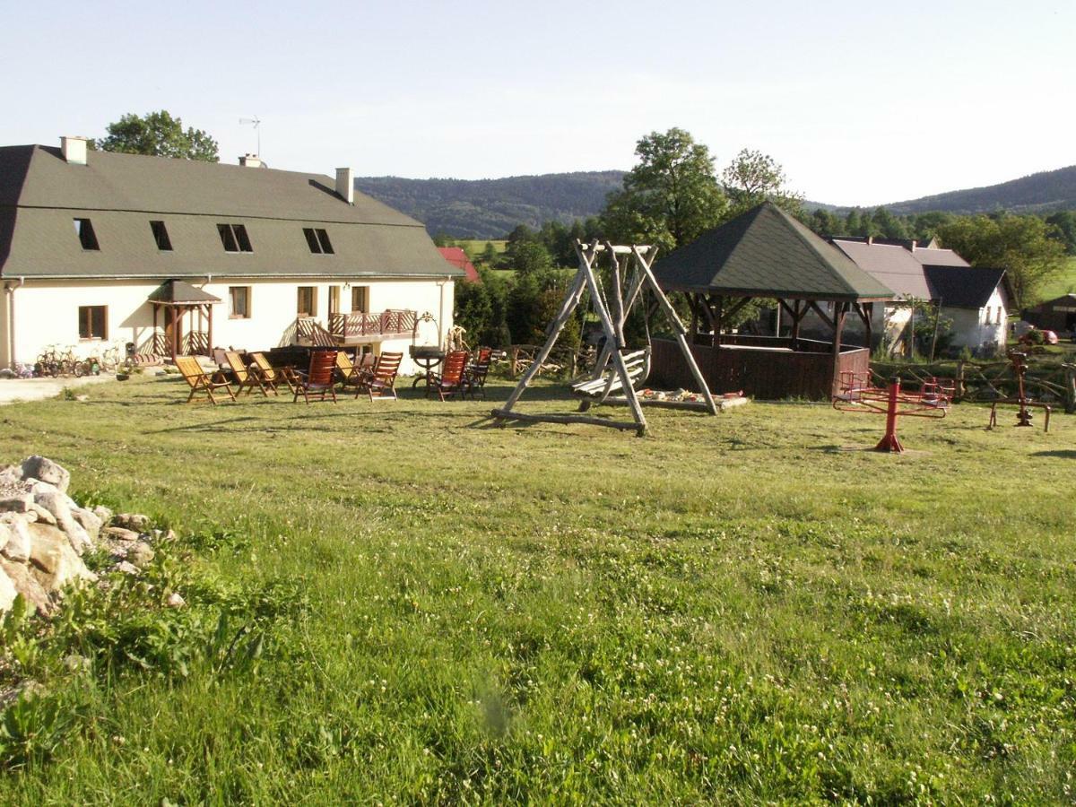 Agroturystyka Leszczynowy Dworek Ponikwa  Extérieur photo