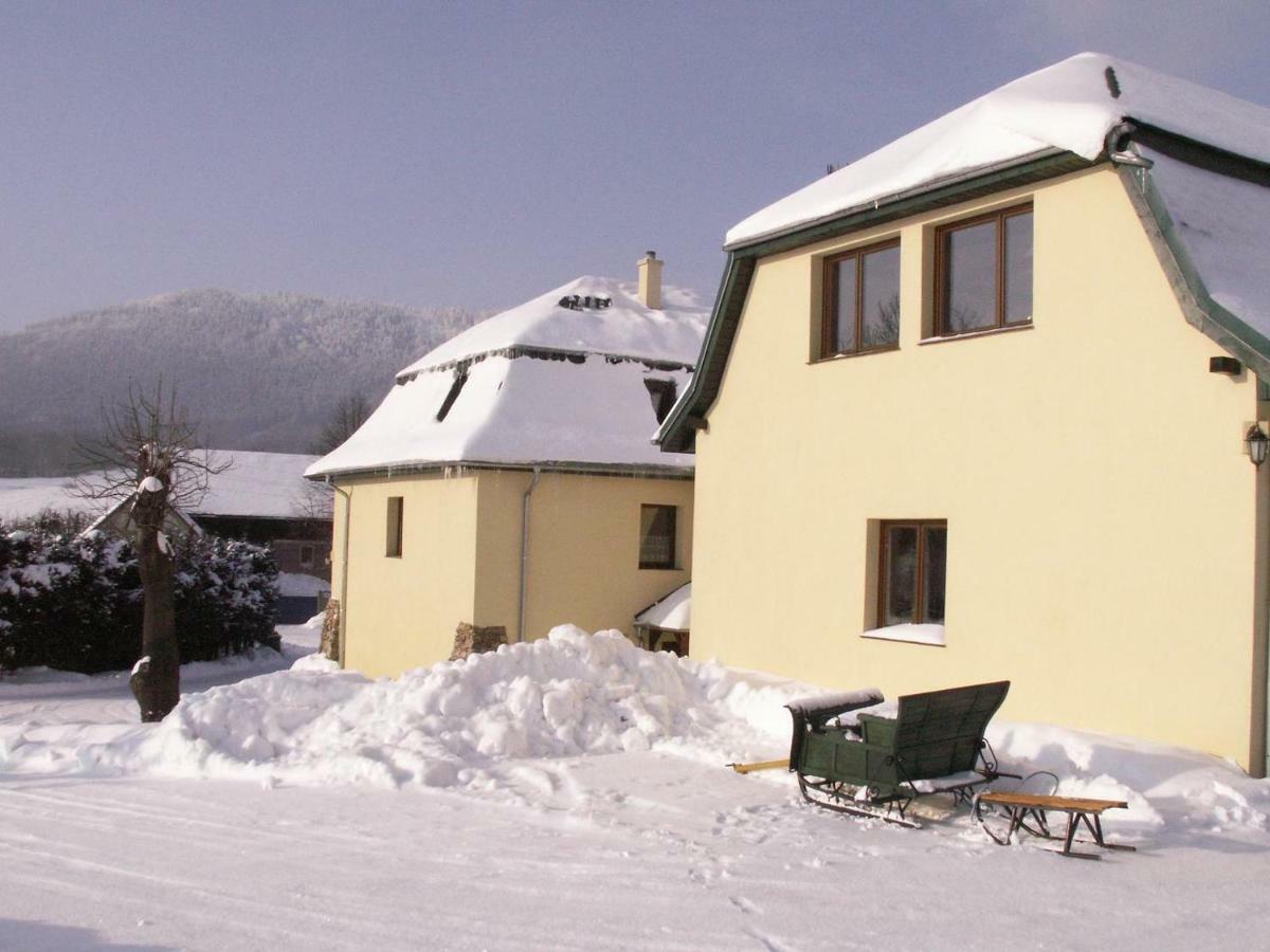 Agroturystyka Leszczynowy Dworek Ponikwa  Extérieur photo